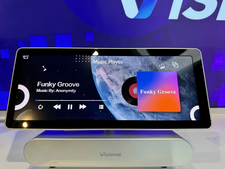 維信諾聯(lián)合清聽(tīng)聲學(xué)全球首創(chuàng)的AMOLED“屏下定向發(fā)聲集成技術(shù)”